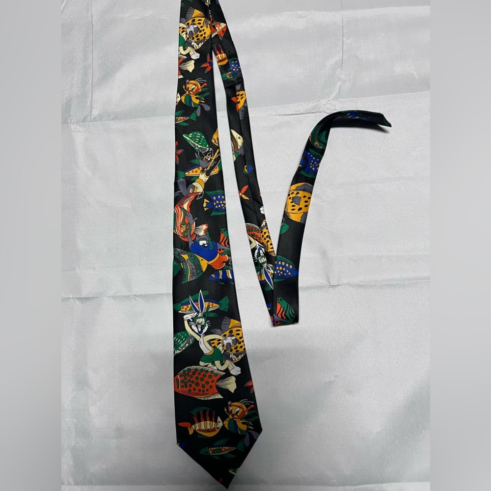 VINTAGE LOONEY TUNES SCUBA NAVY BLUE GRAPHIC‎ TIE